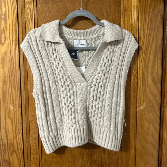 Sweater - Picture 1 of 1